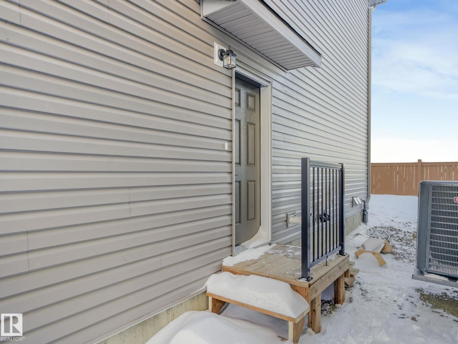 20506 16A AV NW, Edmonton