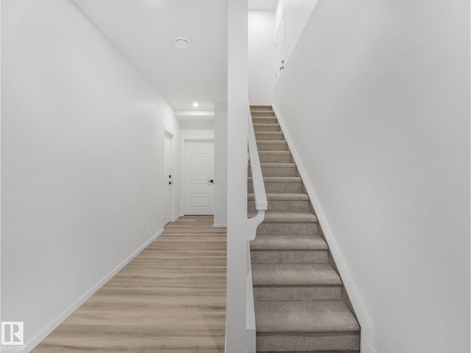 20506 16A AV NW, Edmonton