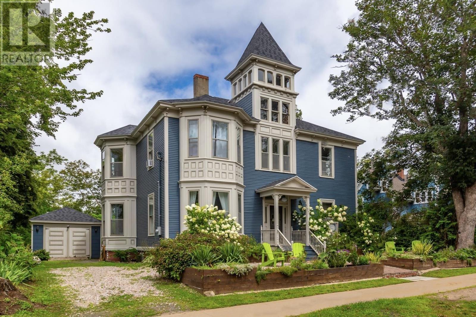 Property photo of 548 St George Street