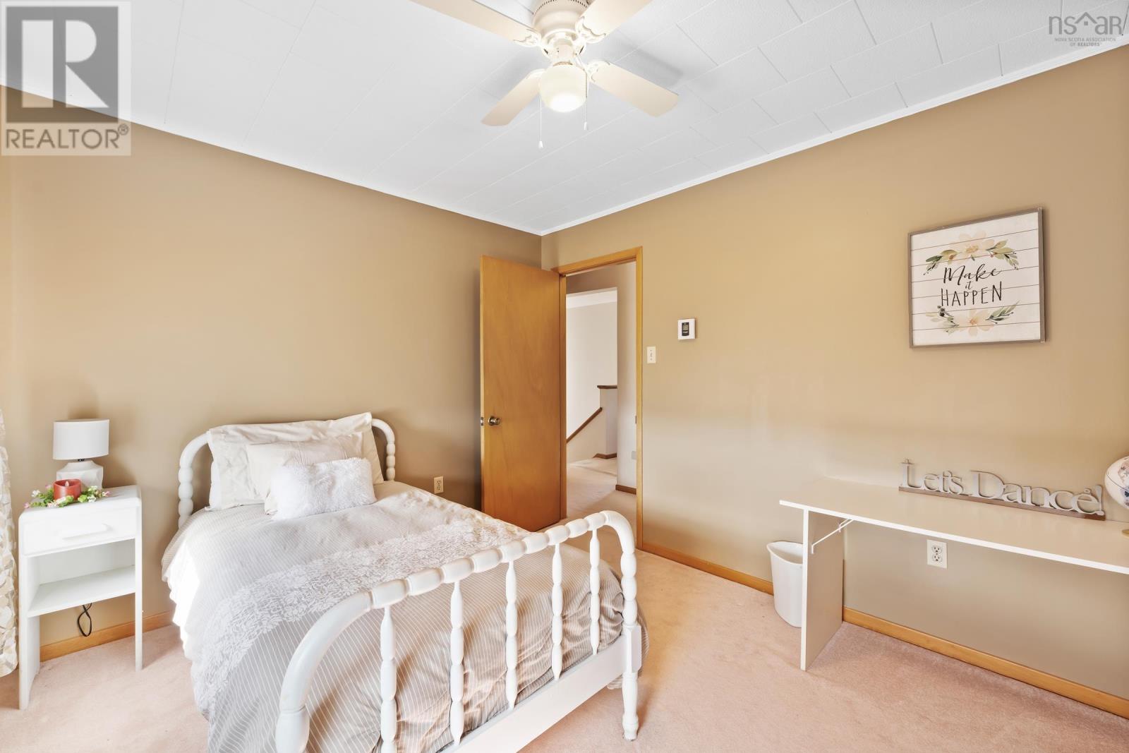 Property 33 of 47 of 260 Phinney Mountain Road