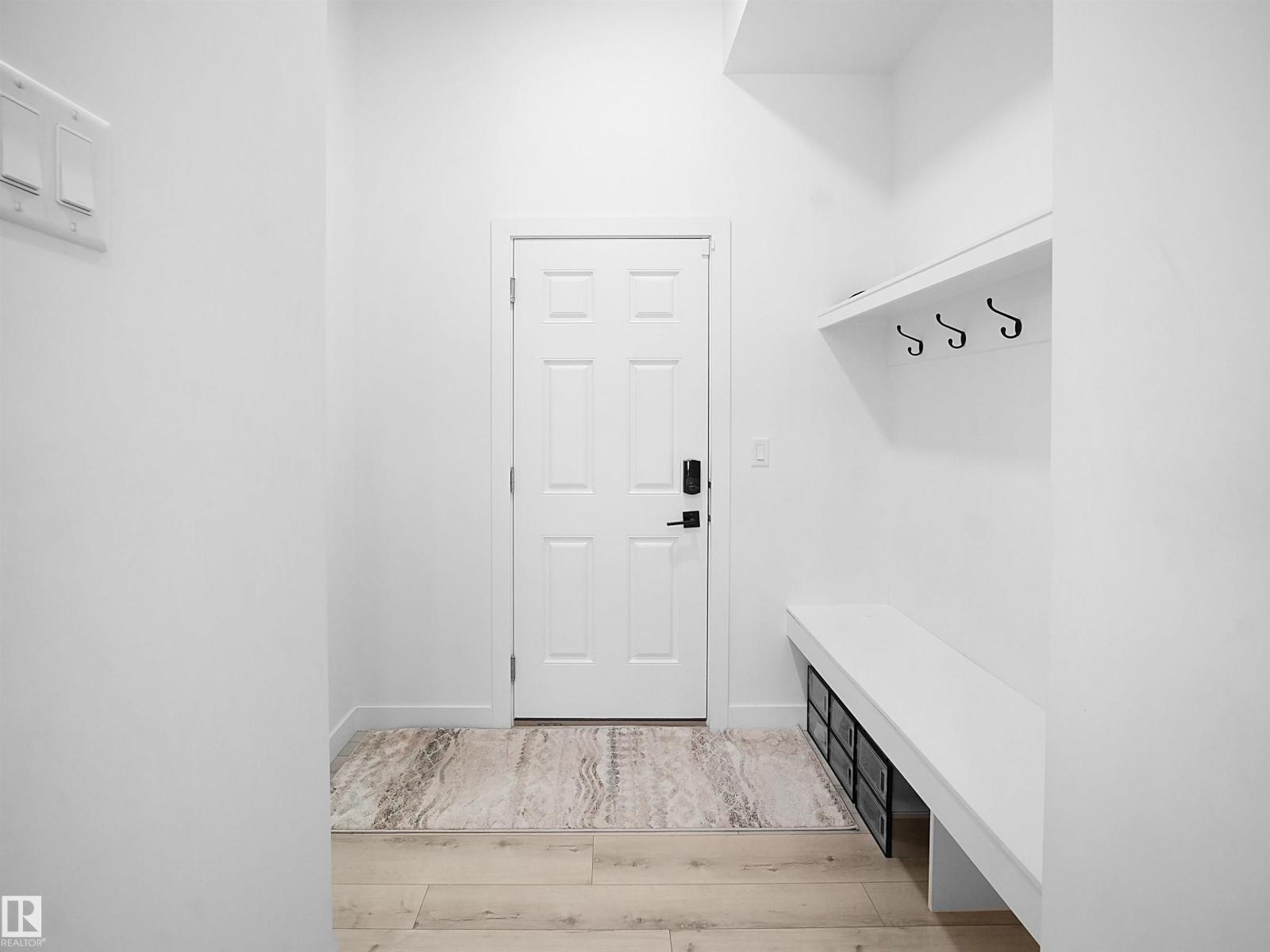 949 STILLWATER BV NW, Edmonton