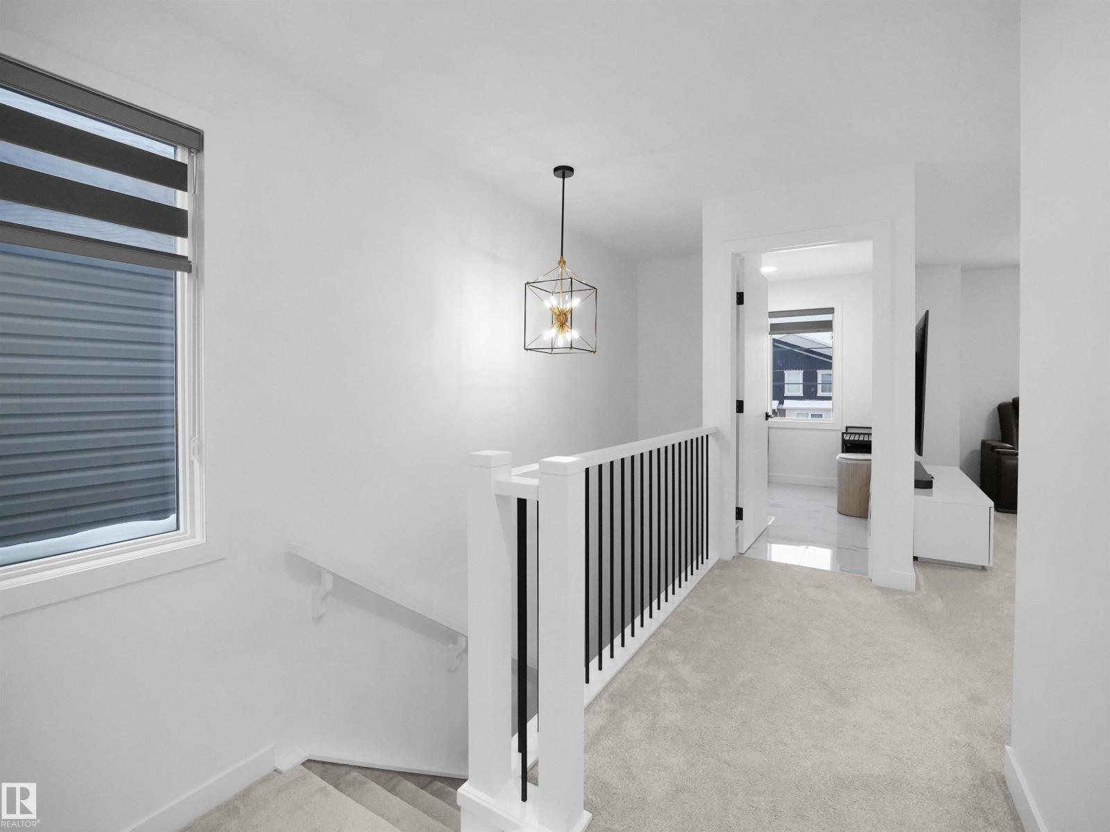 949 STILLWATER BV NW, Edmonton