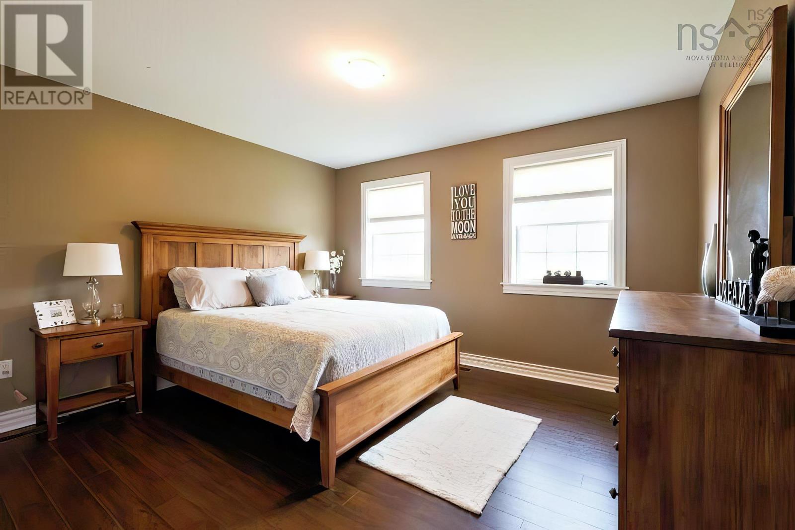 Property 25 of 42 of 30 Pivot Lane