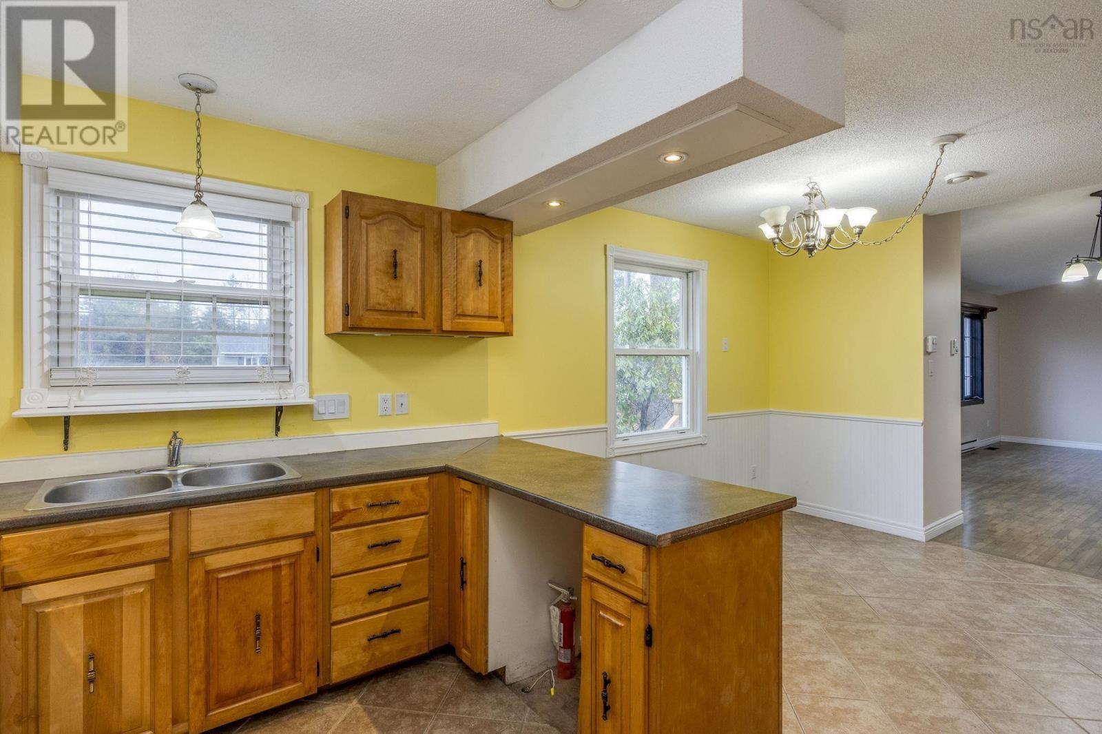 Property 10 of 48 of 990 Mary Avenue