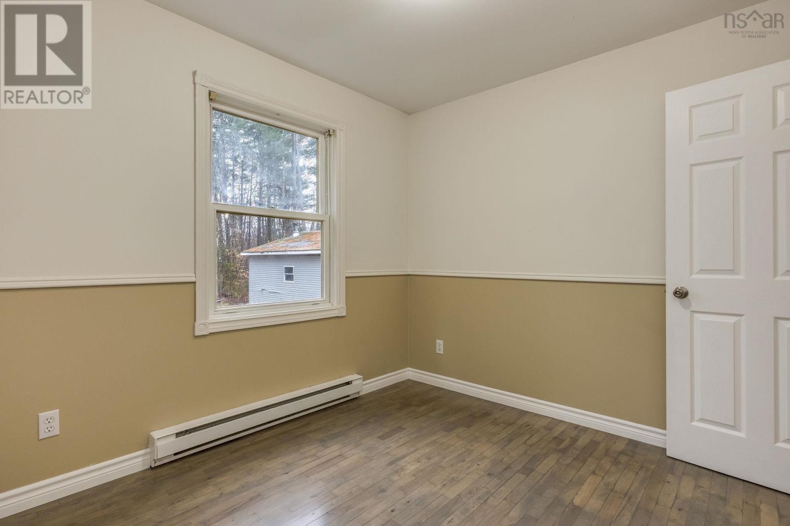 Property 29 of 48 of 990 Mary Avenue