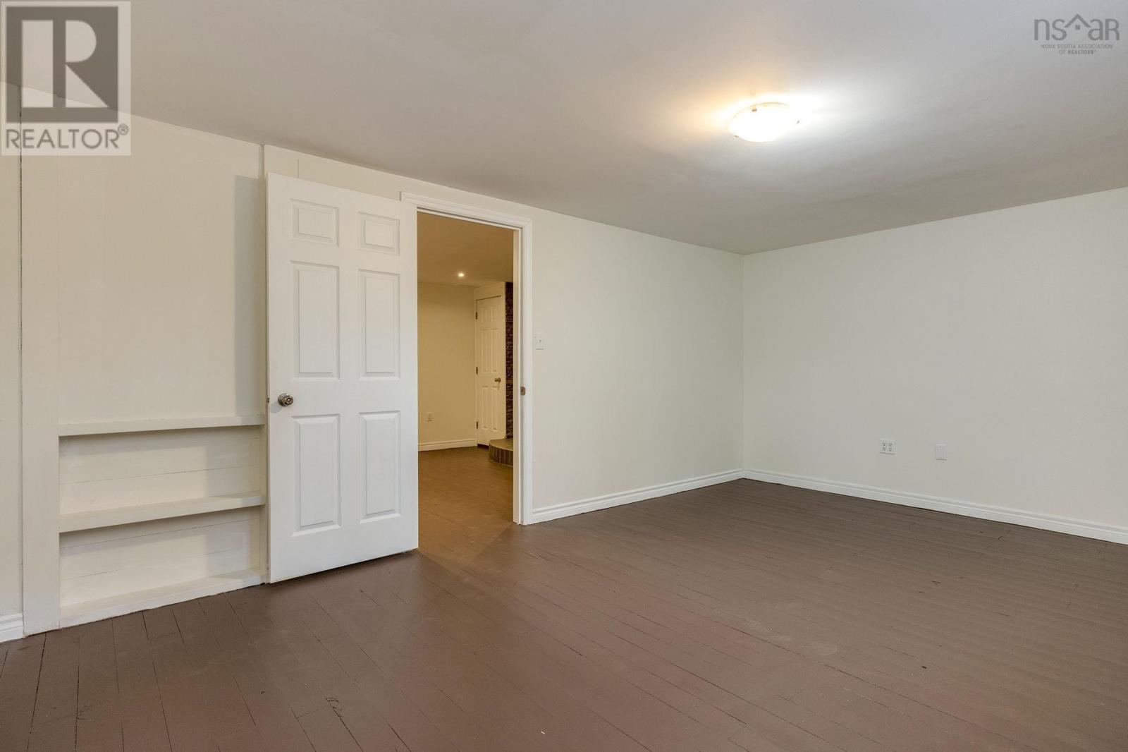 Property 45 of 48 of 990 Mary Avenue