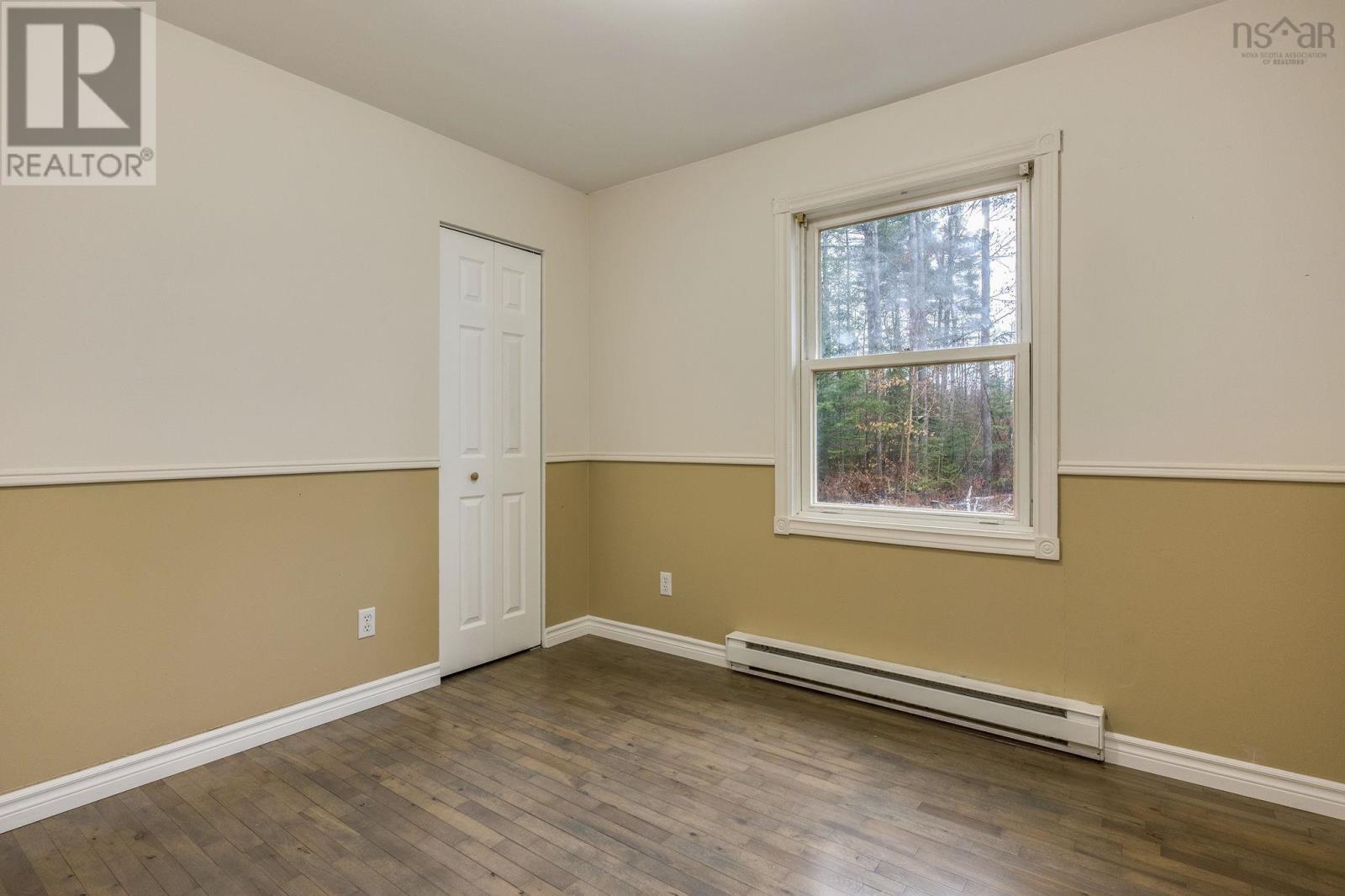 Property 30 of 48 of 990 Mary Avenue