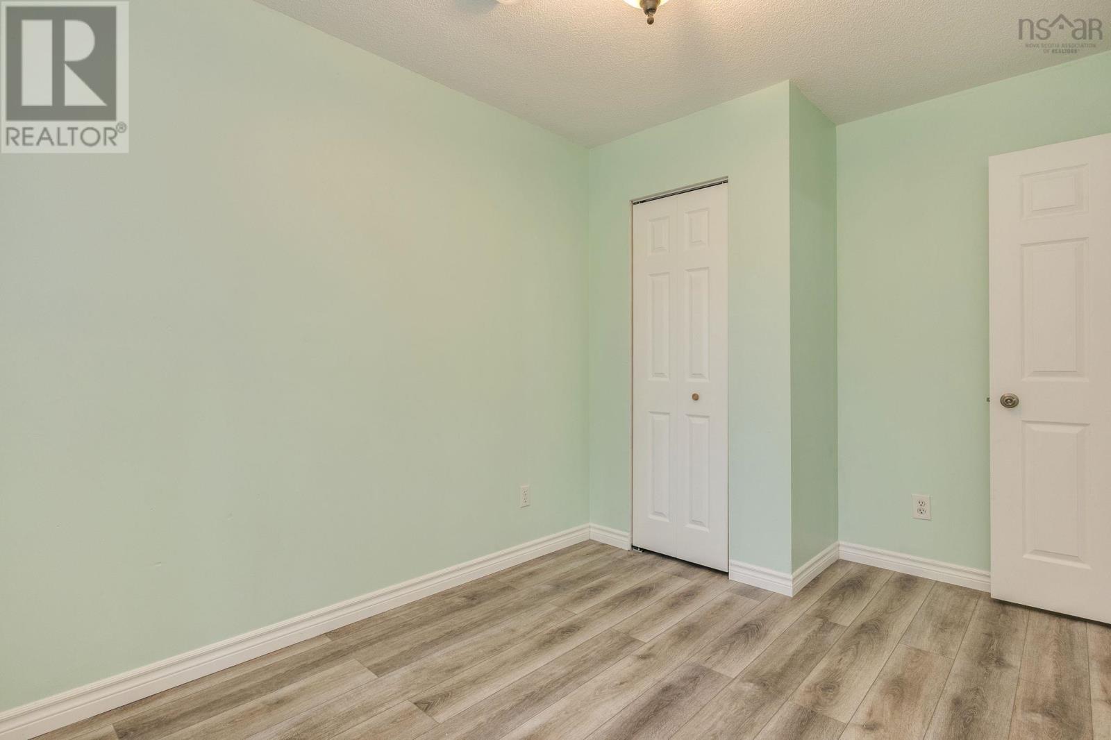 Property 33 of 48 of 990 Mary Avenue