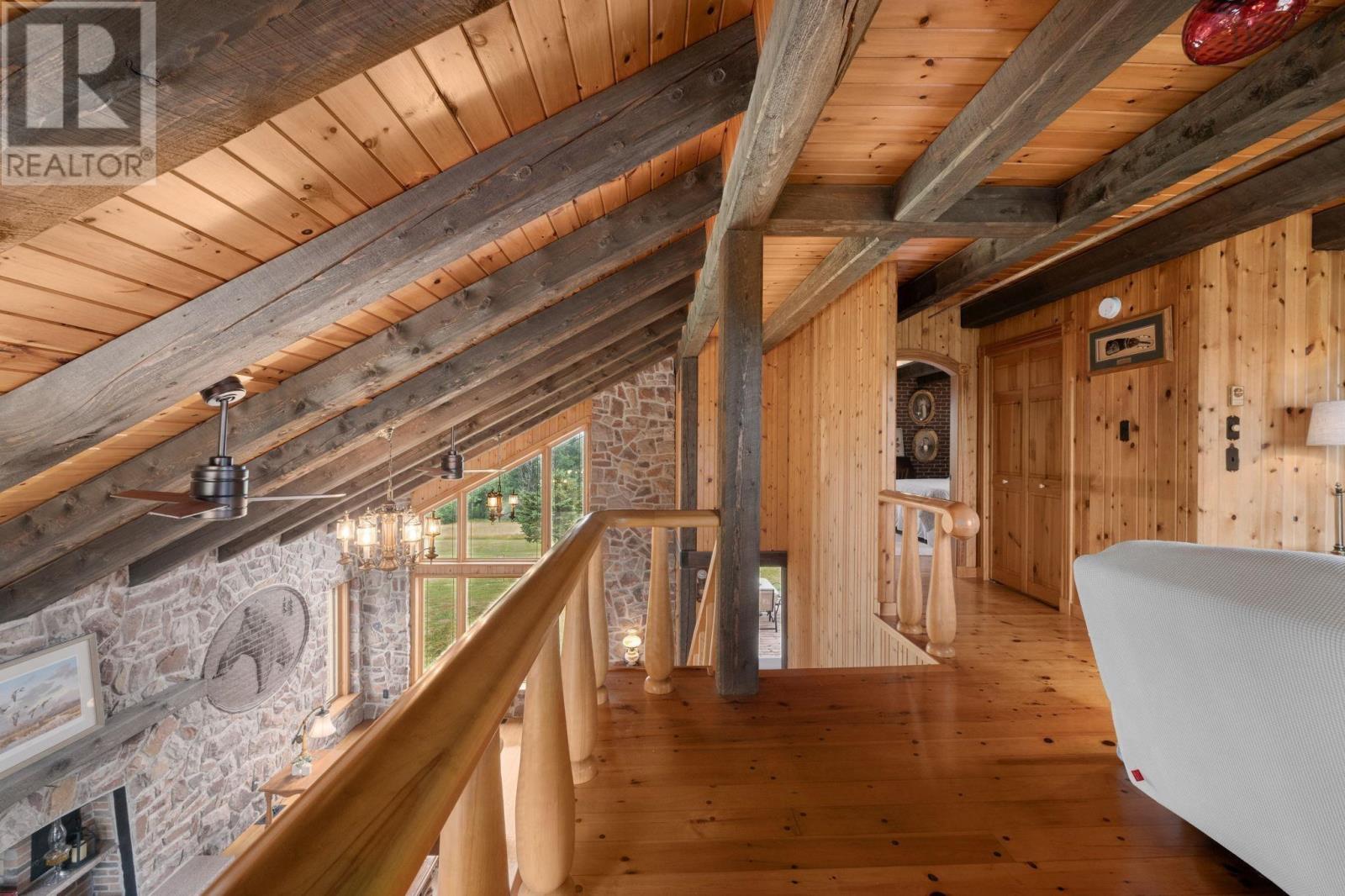 Property 33 of 50 of 12809 1 Highway