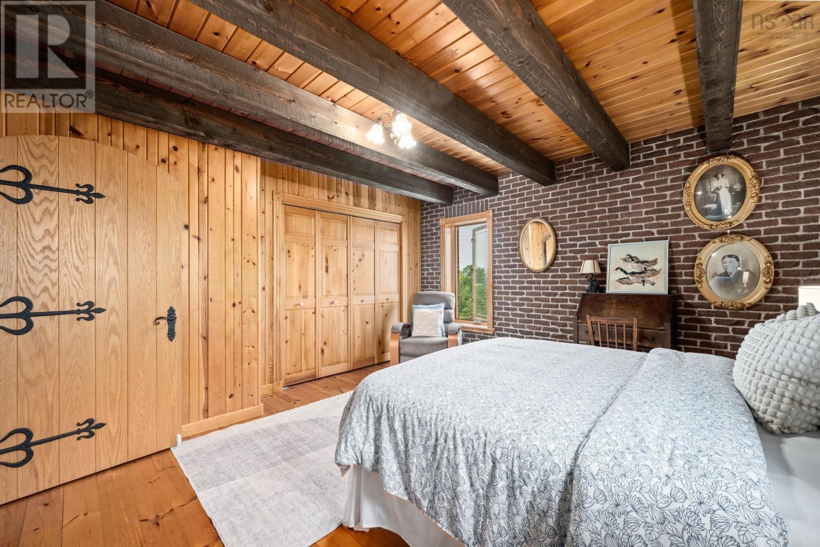 Property 35 of 50 of 12809 1 Highway