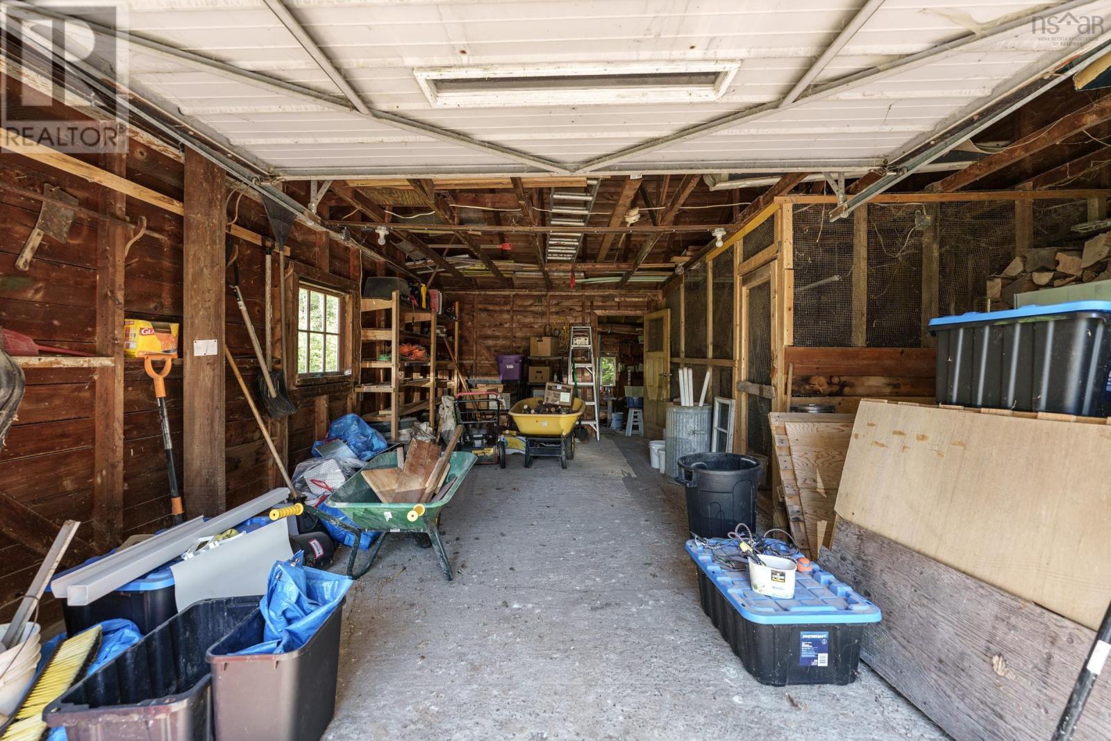 Property 46 of 50 of 9997 Highway 1