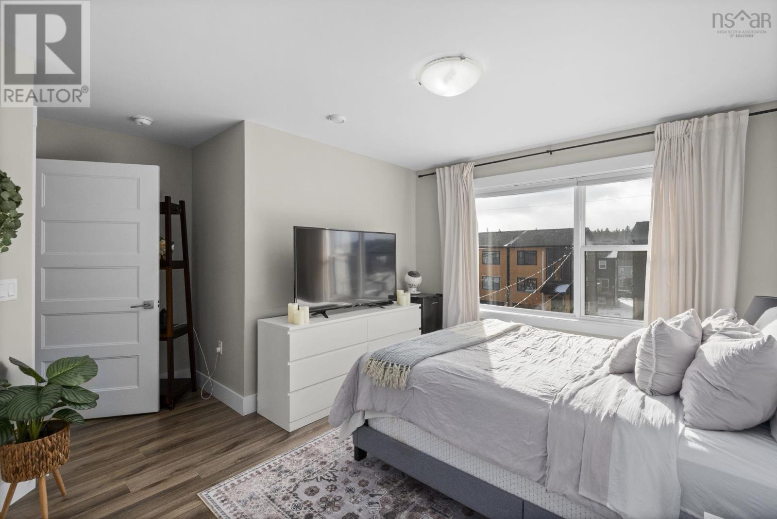 Property 25 of 50 of 15 Gala Court