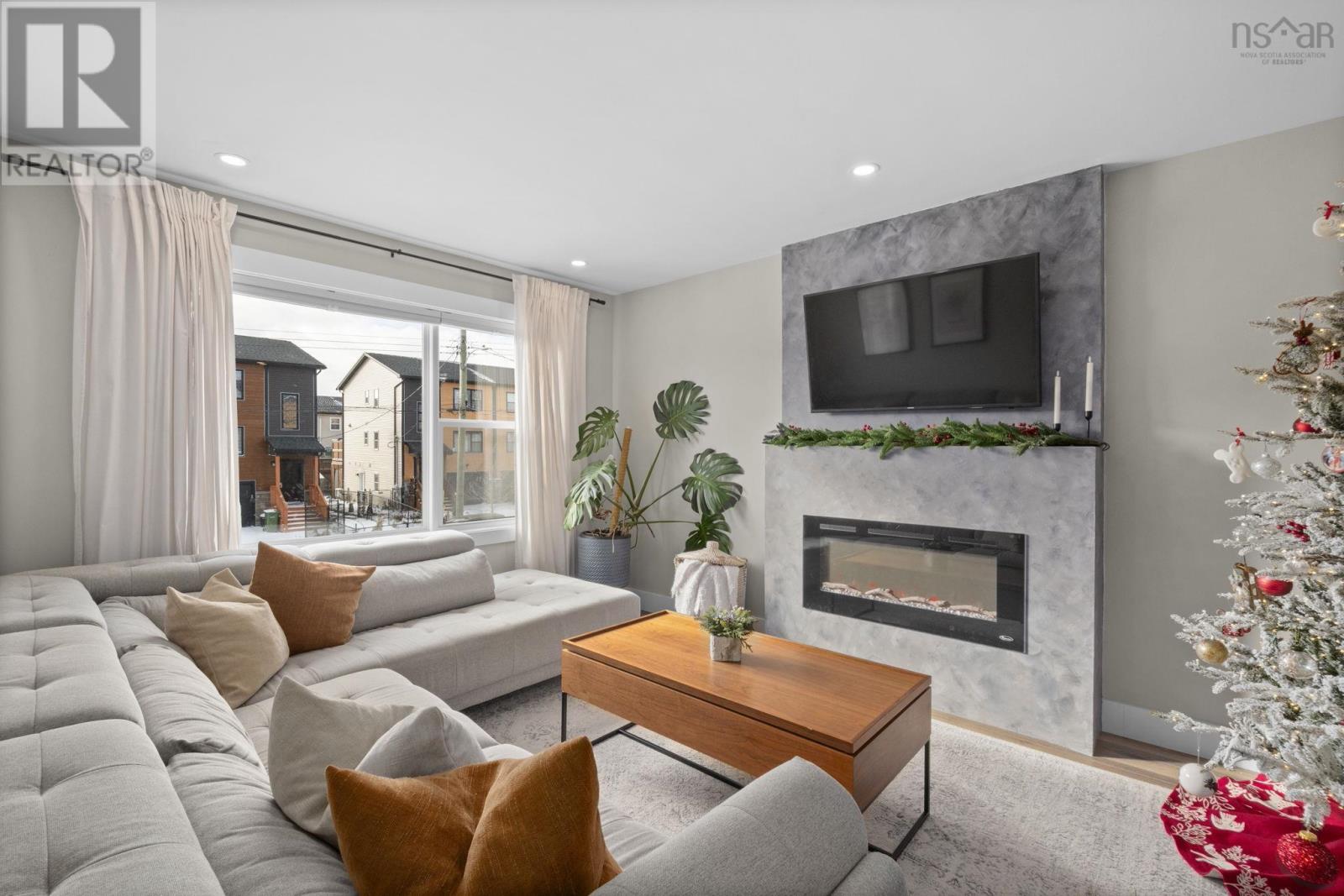 Property 8 of 50 of 15 Gala Court