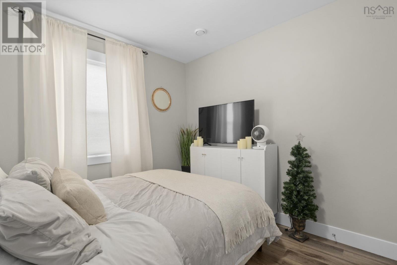 Property 32 of 50 of 15 Gala Court