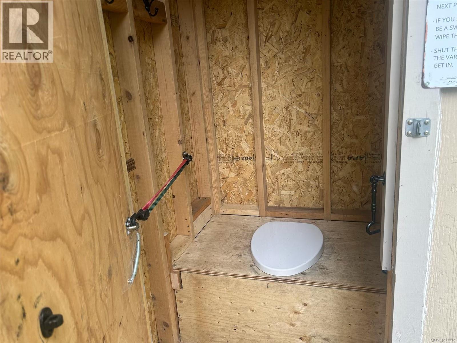 892 Parkheights Rd, Sooke