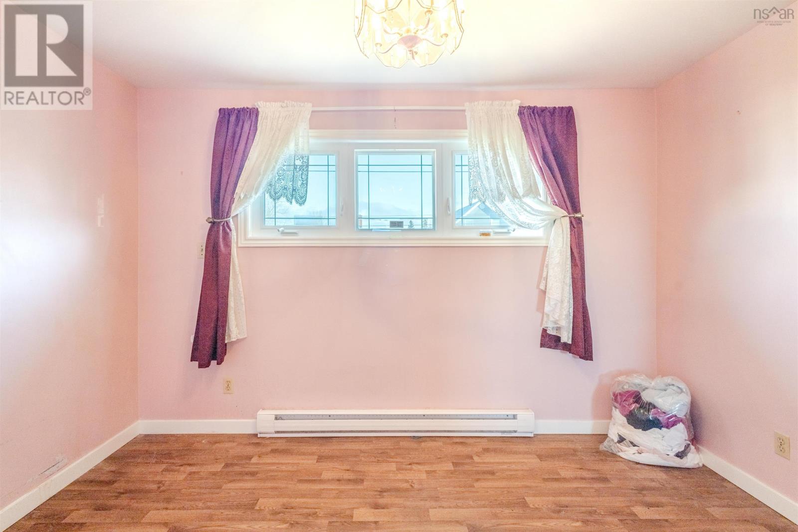 Property 26 of 33 of 124 Legacy Street