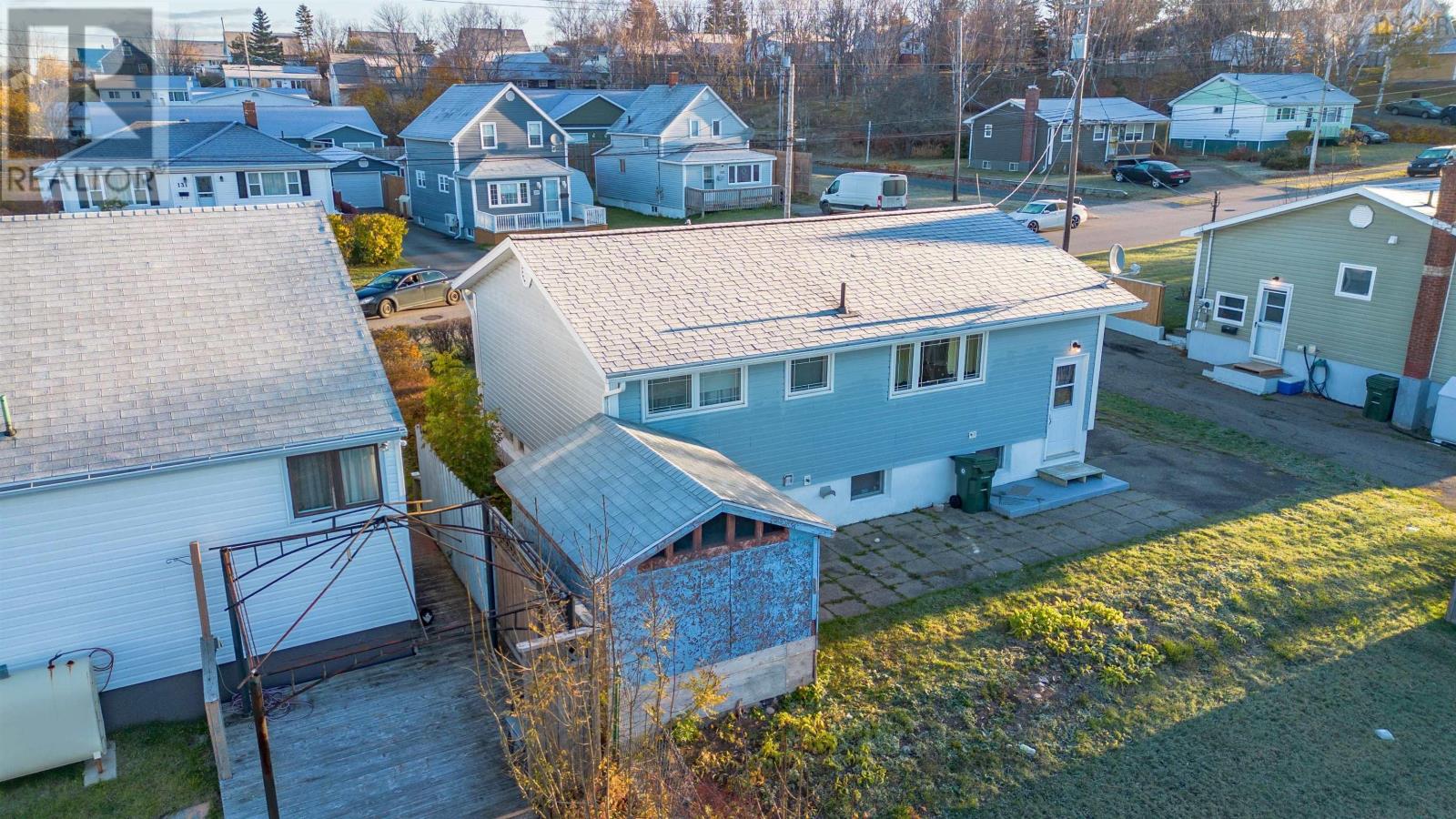 Property 32 of 33 of 124 Legacy Street