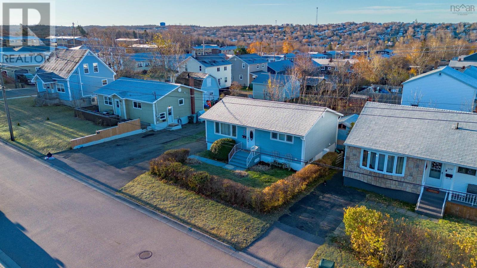 Property 5 of 33 of 124 Legacy Street