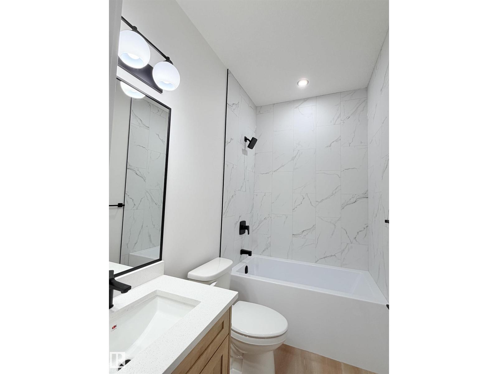 3320 Chickadee Drive NW, Edmonton