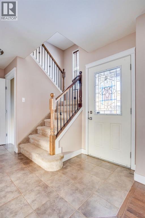 108 huckleberry Street, Fort McMurray