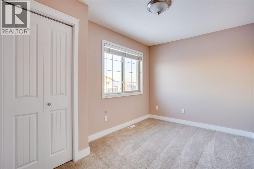 108 huckleberry Street, Fort McMurray