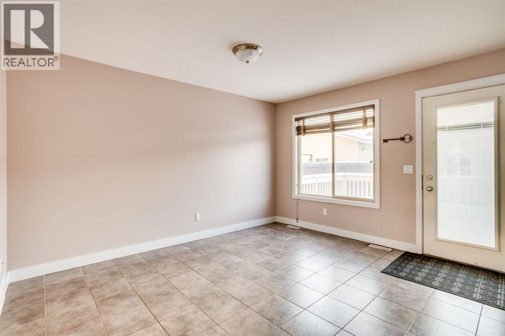 108 huckleberry Street, Fort McMurray