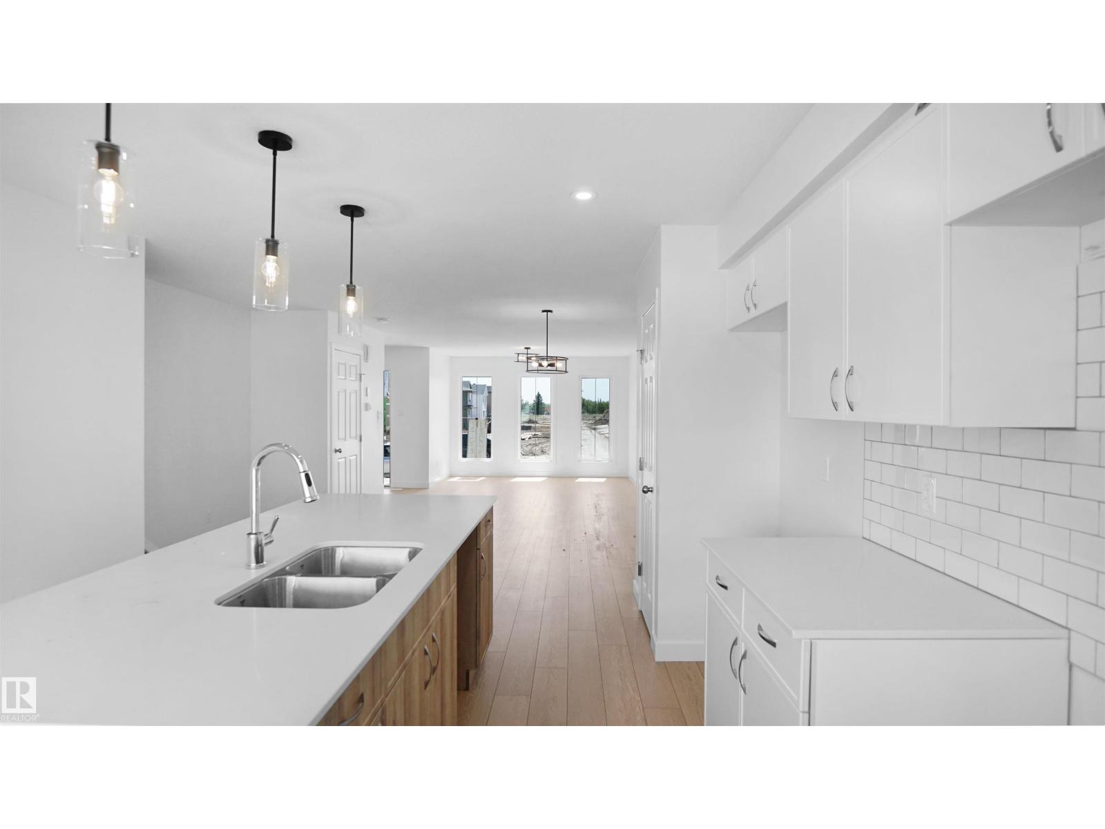 17510 5A ST NE, Edmonton