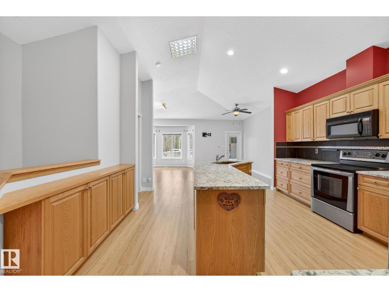 25 FOLKSTONE PL, Stony Plain