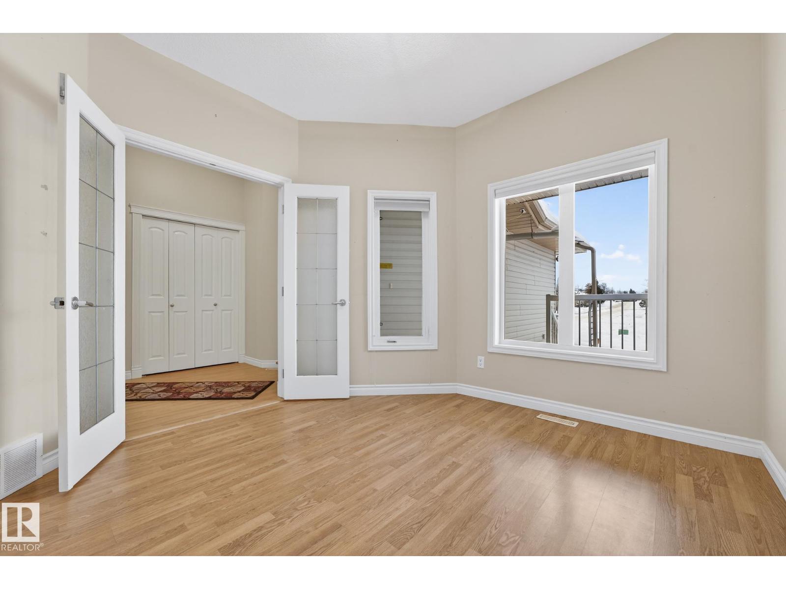 25 FOLKSTONE PL, Stony Plain