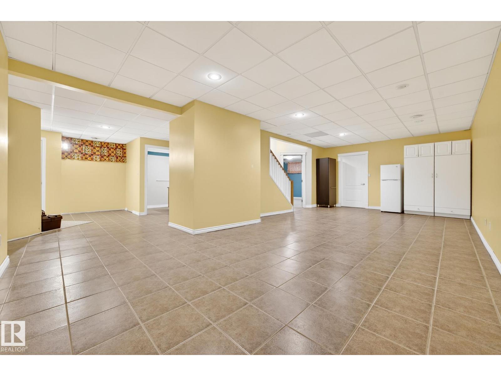 25 FOLKSTONE PL, Stony Plain