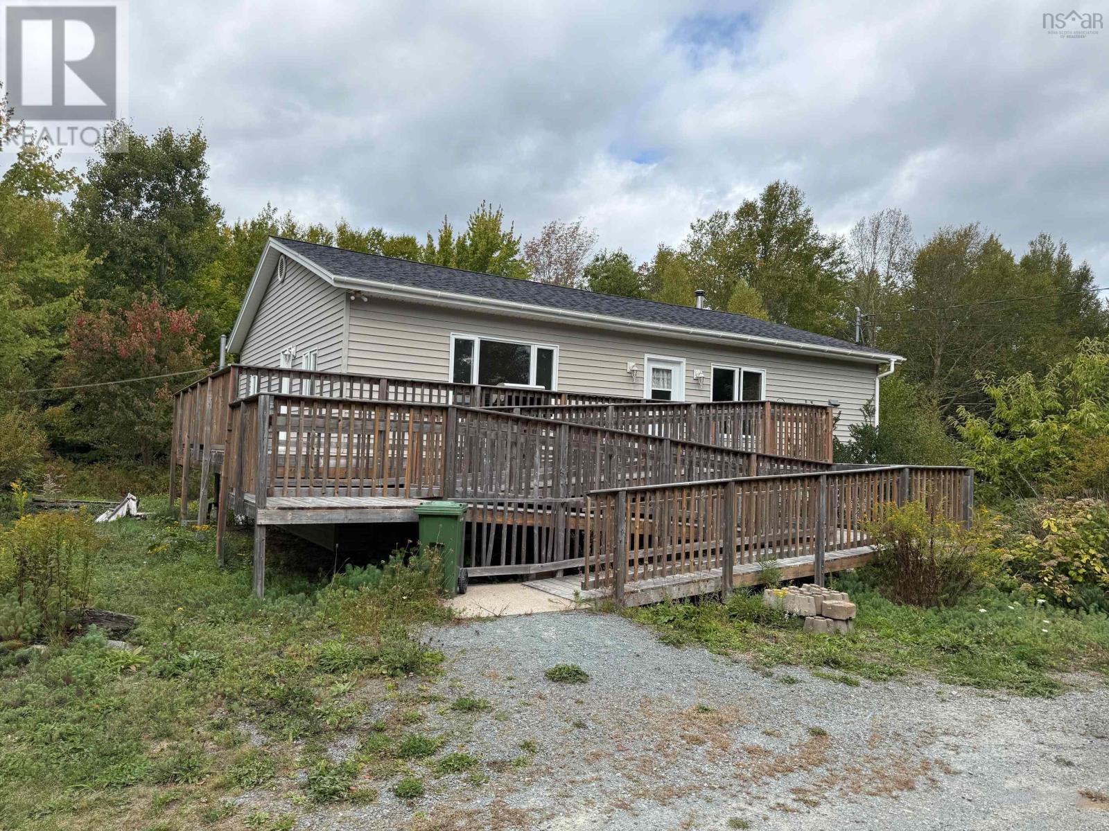 Property 2 of 33 of 1030 Highway 325