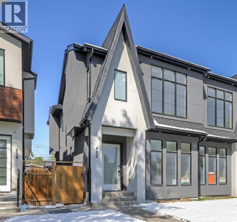 422 14 Avenue NE, Calgary, Alberta