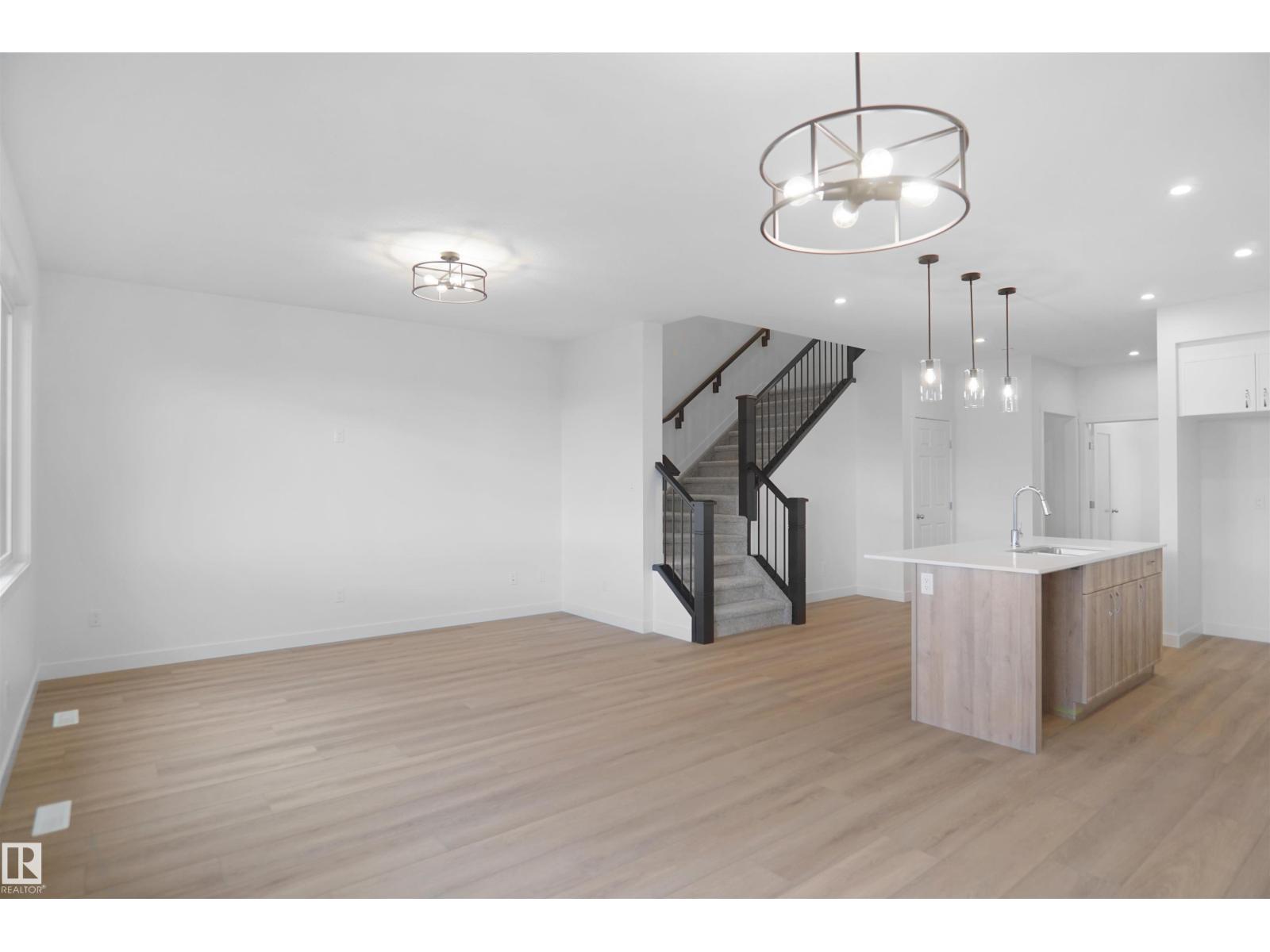 2258 194A ST NW, Edmonton