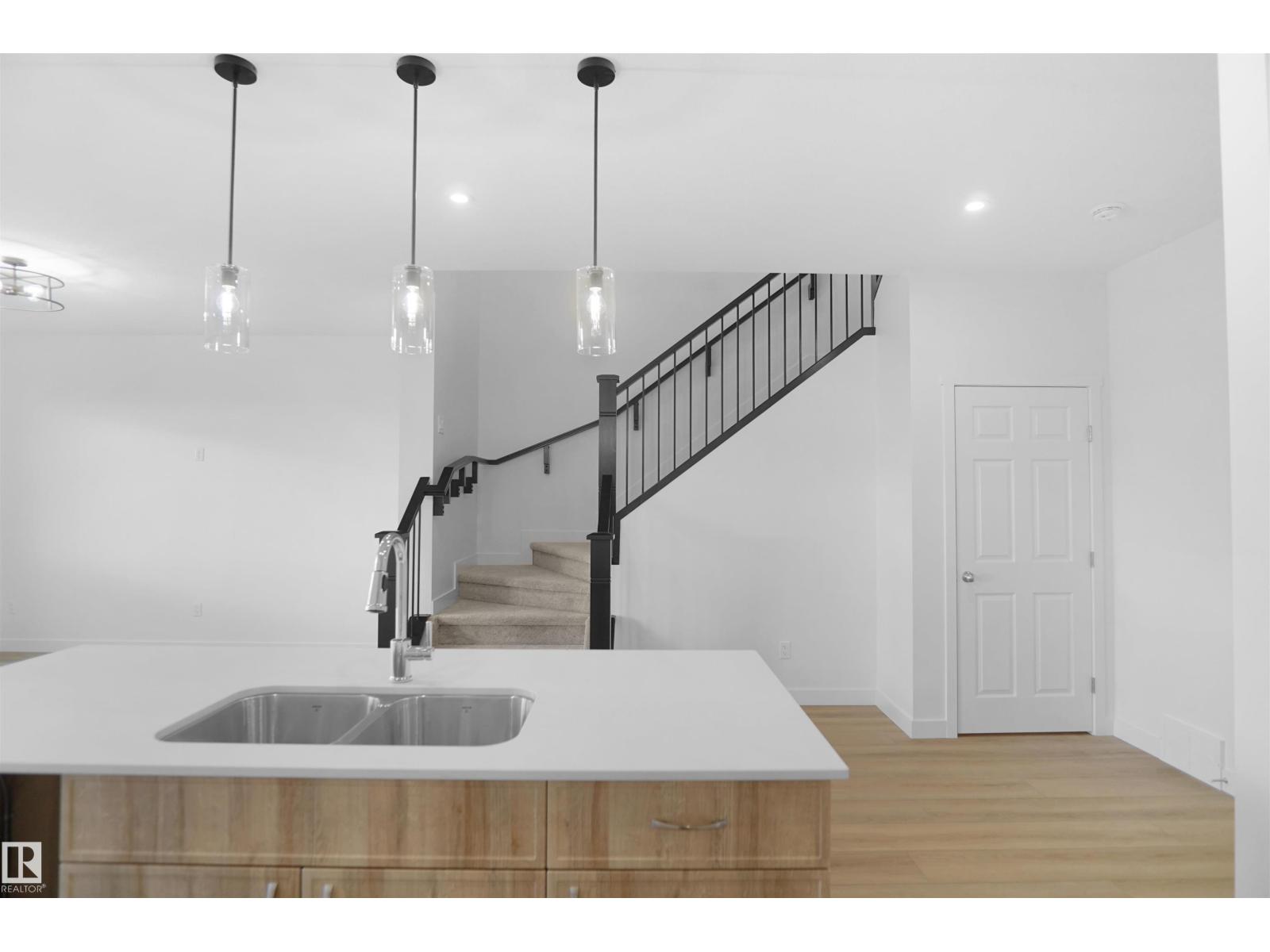 2258 194A ST NW, Edmonton