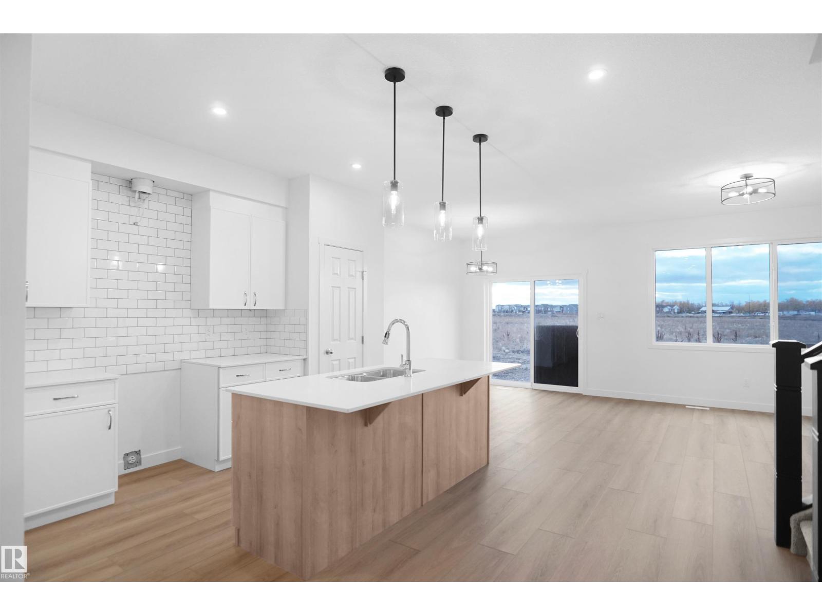 2258 194A ST NW, Edmonton