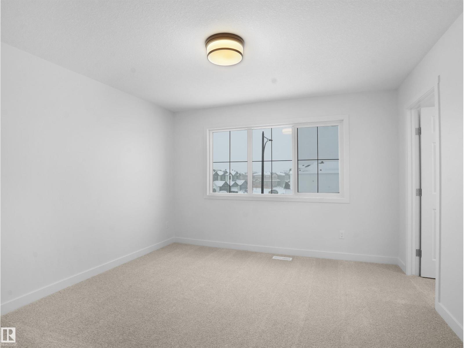 12119 34 AV SW, Edmonton