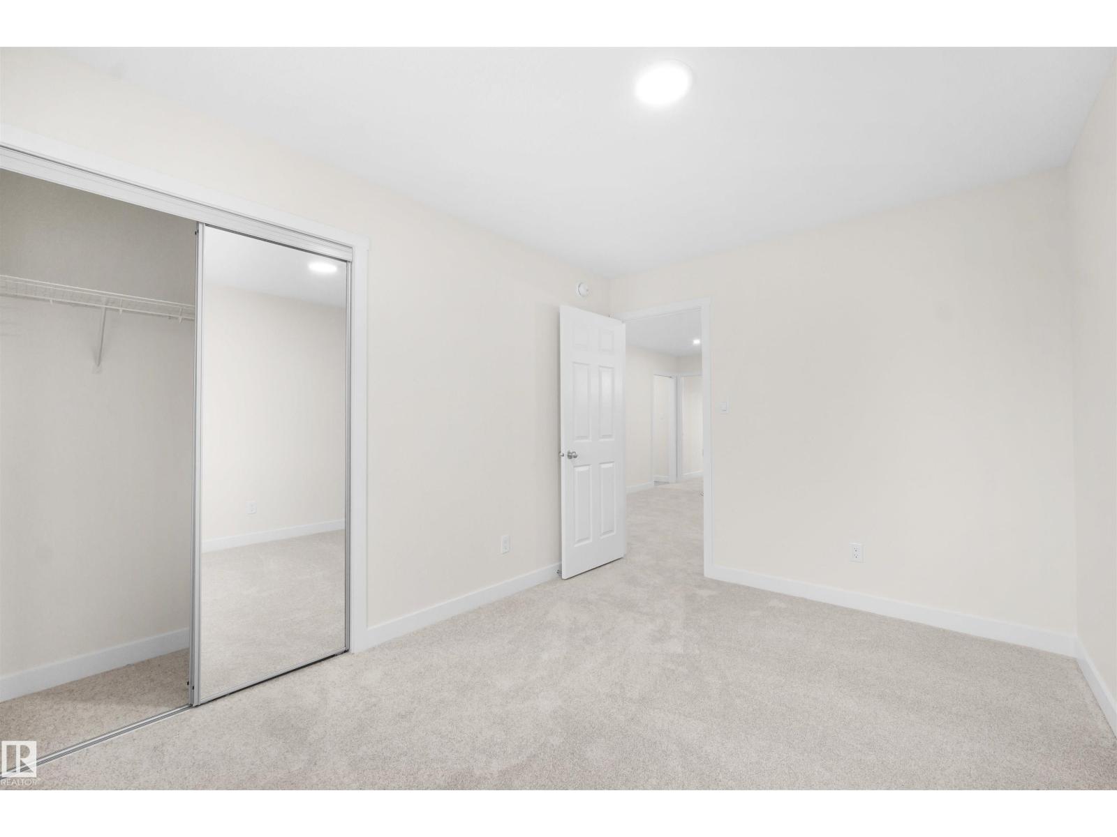 2540 211 ST NW, Edmonton