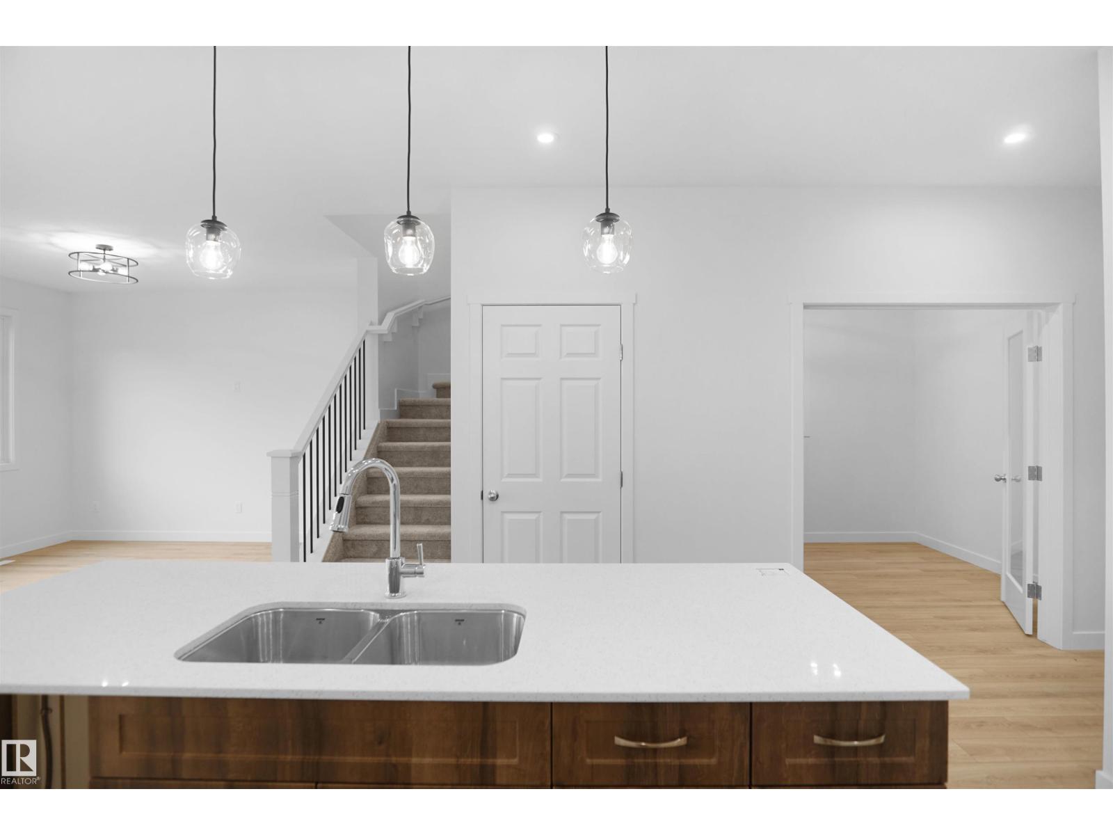 17408 7 ST NE, Edmonton