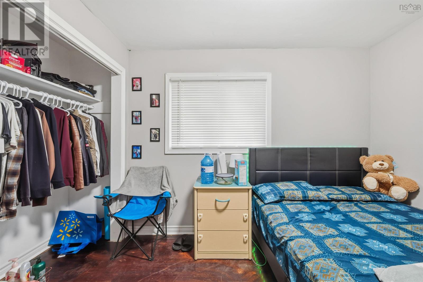 Property 15 of 49 of 112 School Street