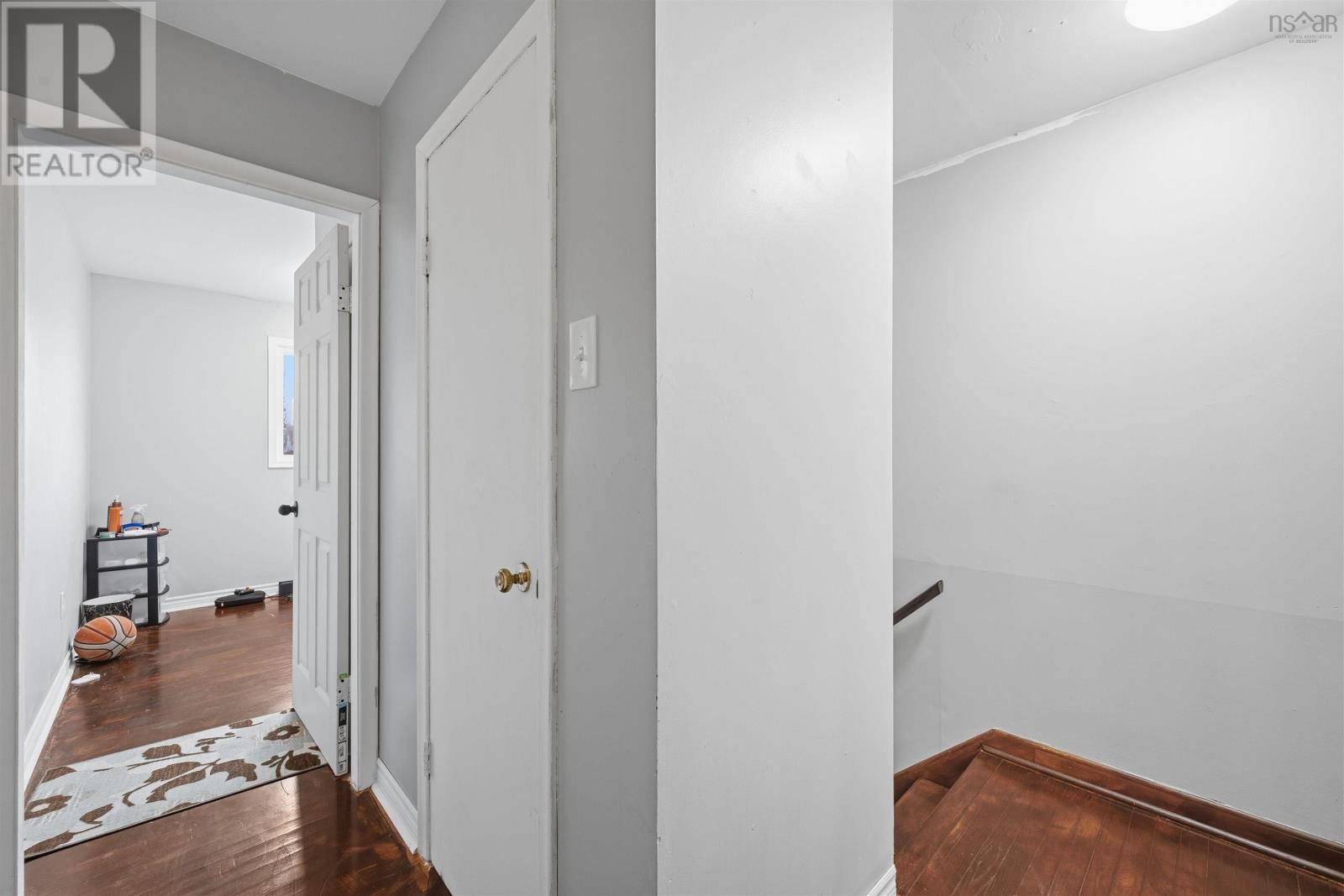 Property 13 of 49 of 112 School Street