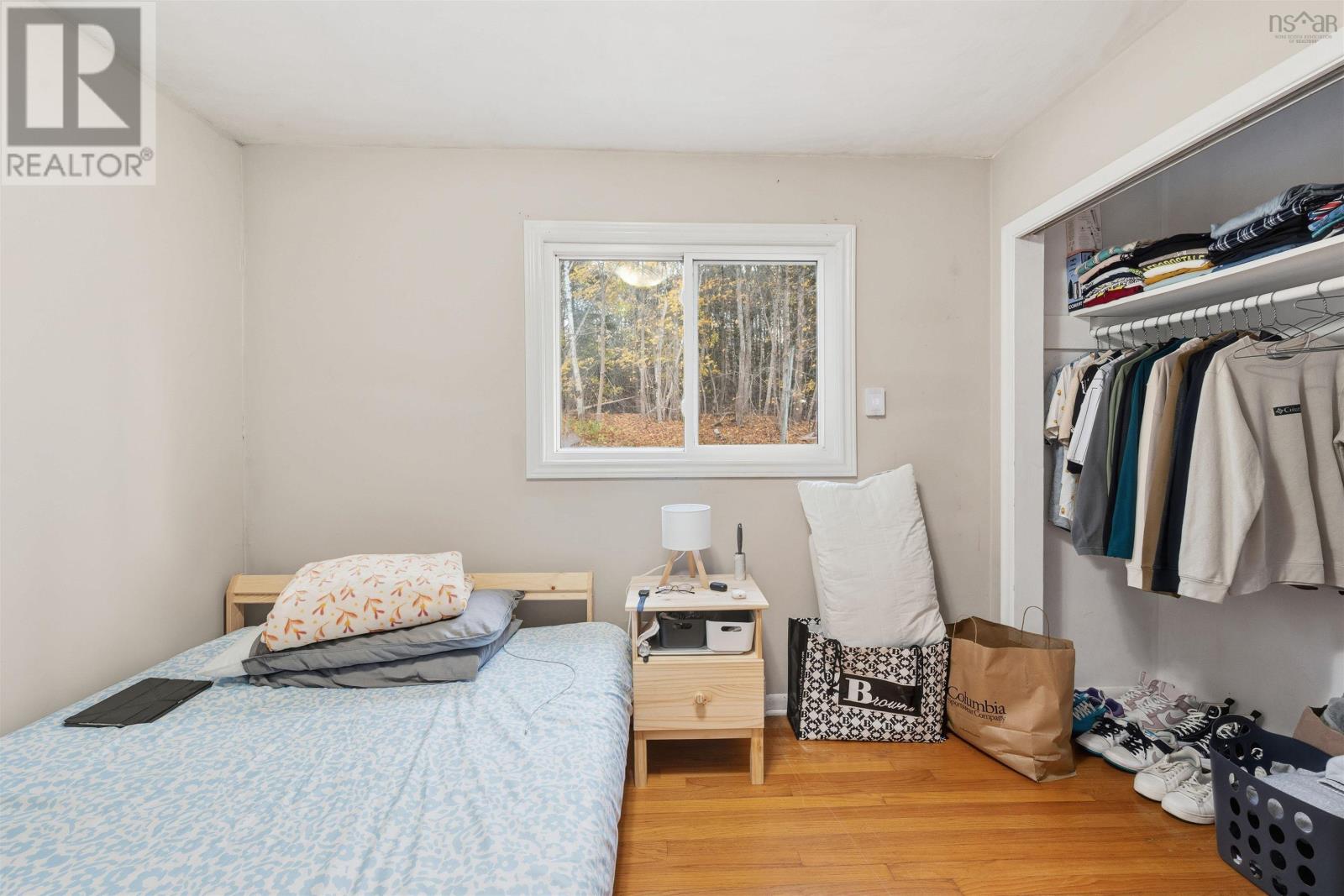 Property 41 of 49 of 112 School Street