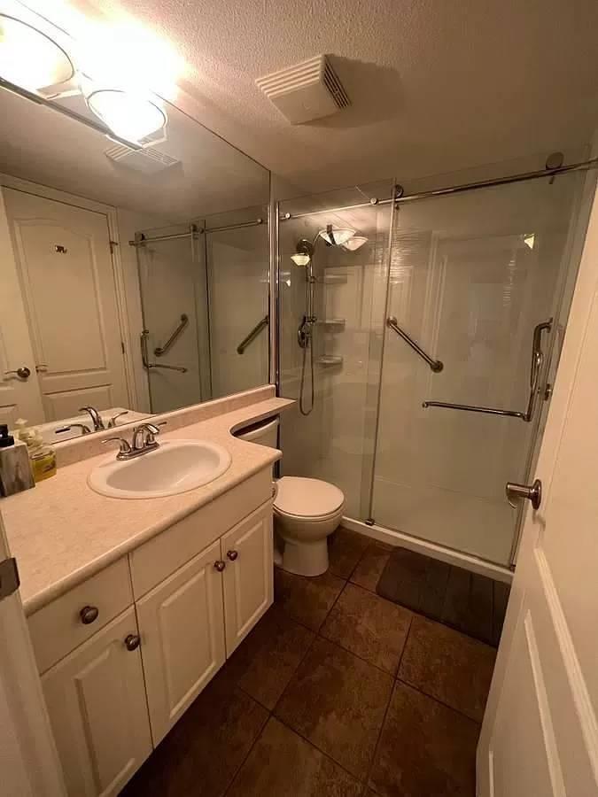 209 33150 4TH AVE, Mission