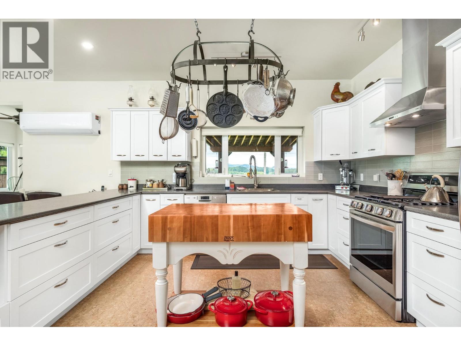 4 Hollingsworth Road, Cherryville