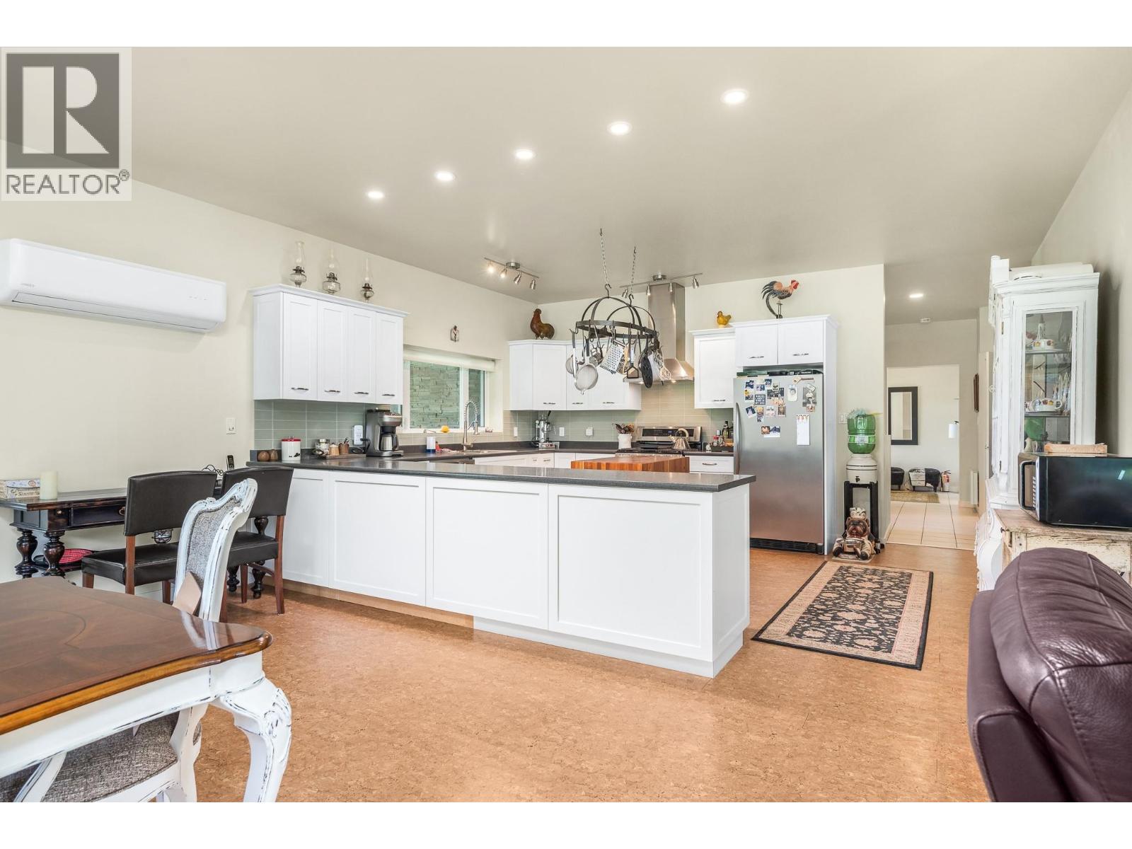 4 Hollingsworth Road, Cherryville