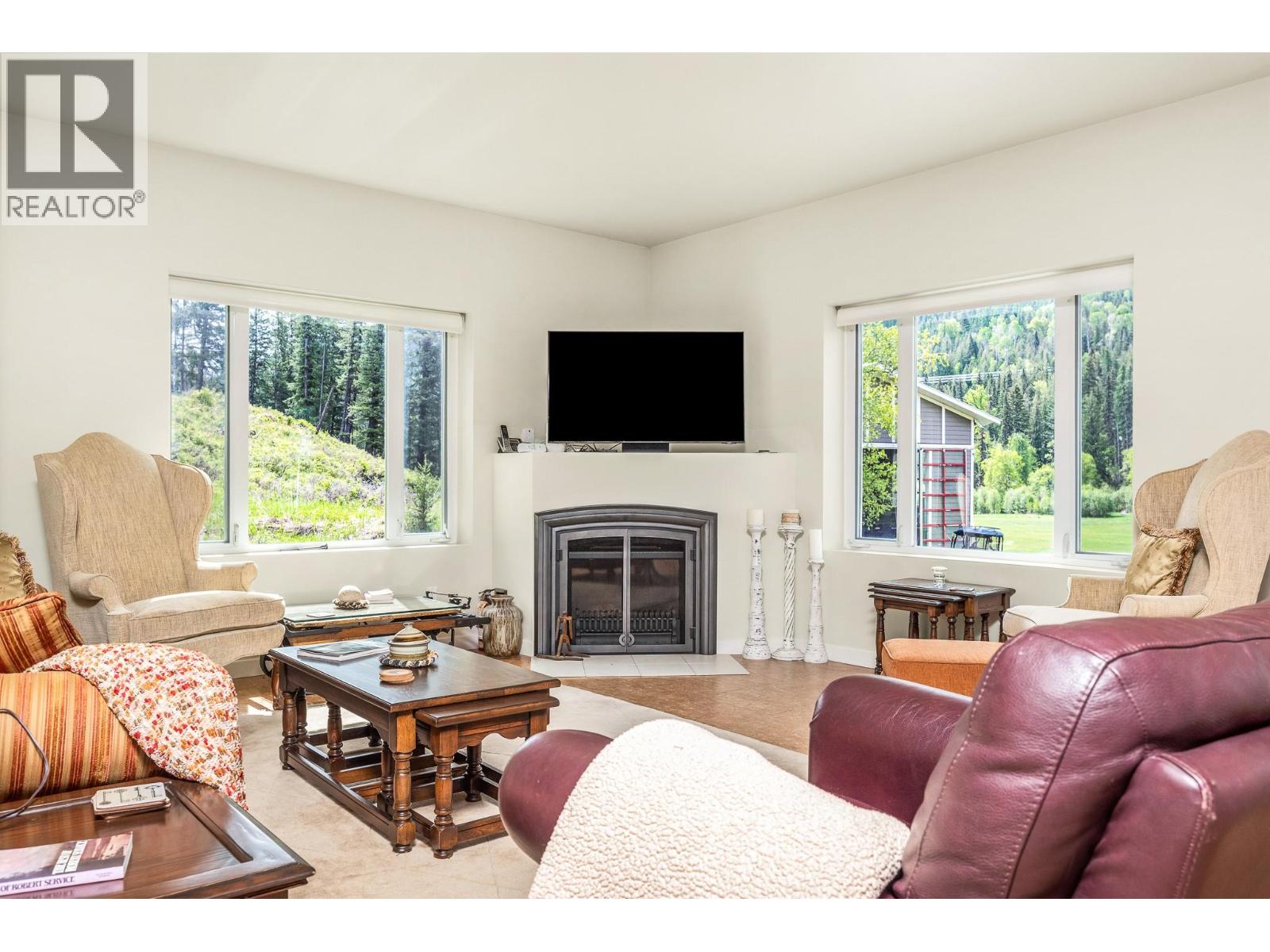 4 Hollingsworth Road, Cherryville