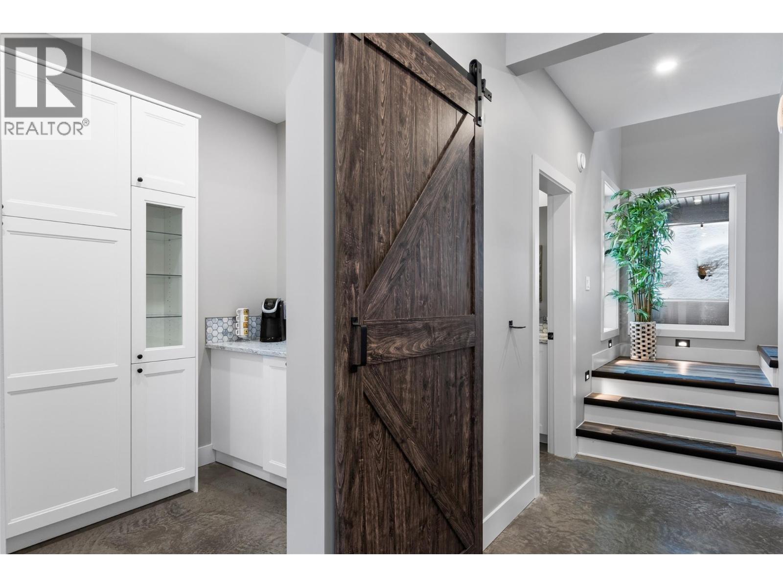 2533 Mountain View Drive, Sun Peaks