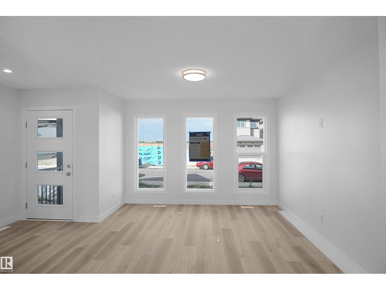 18976 28 AV NW, Edmonton