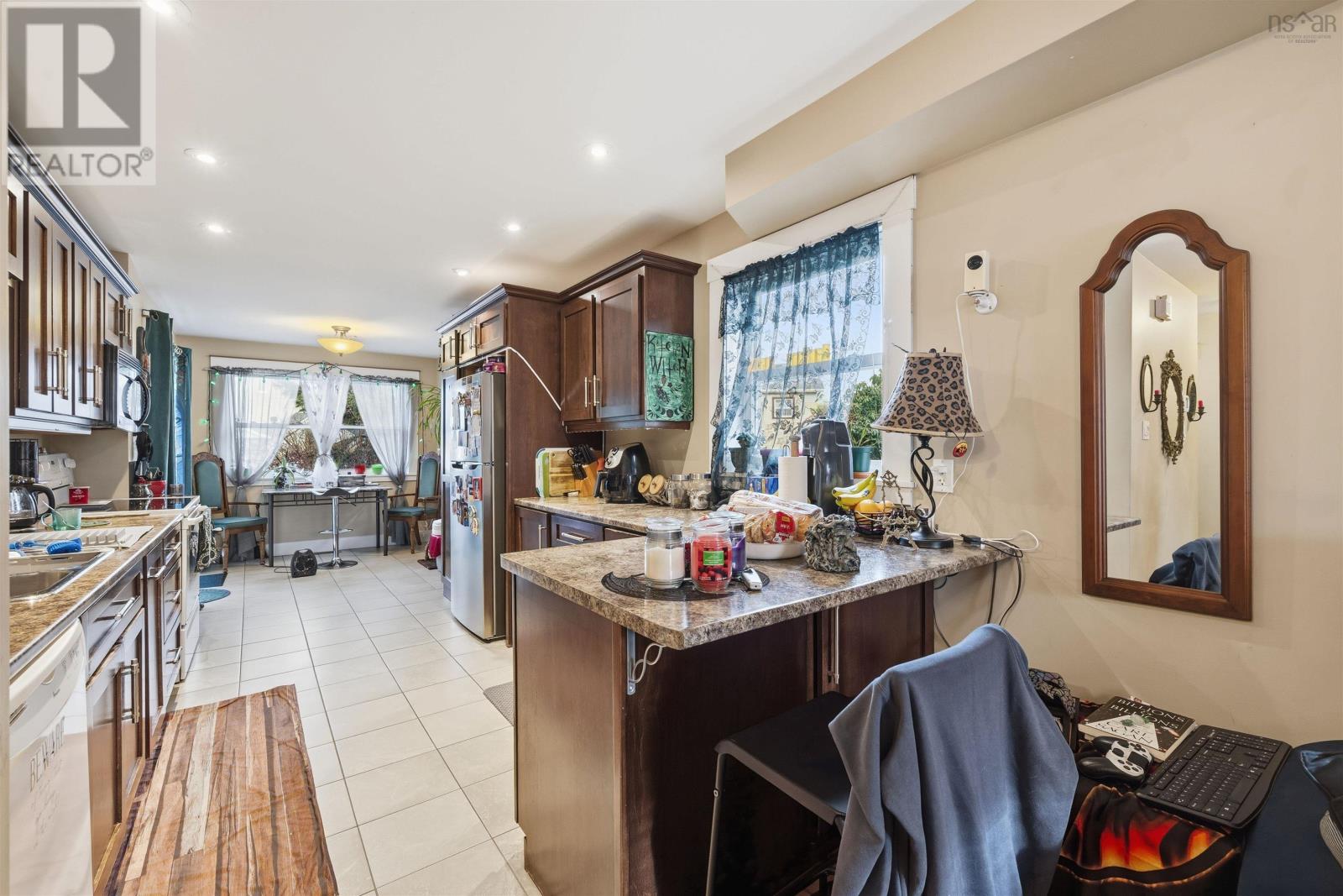 Property 10 of 49 of 6737 Huron Street