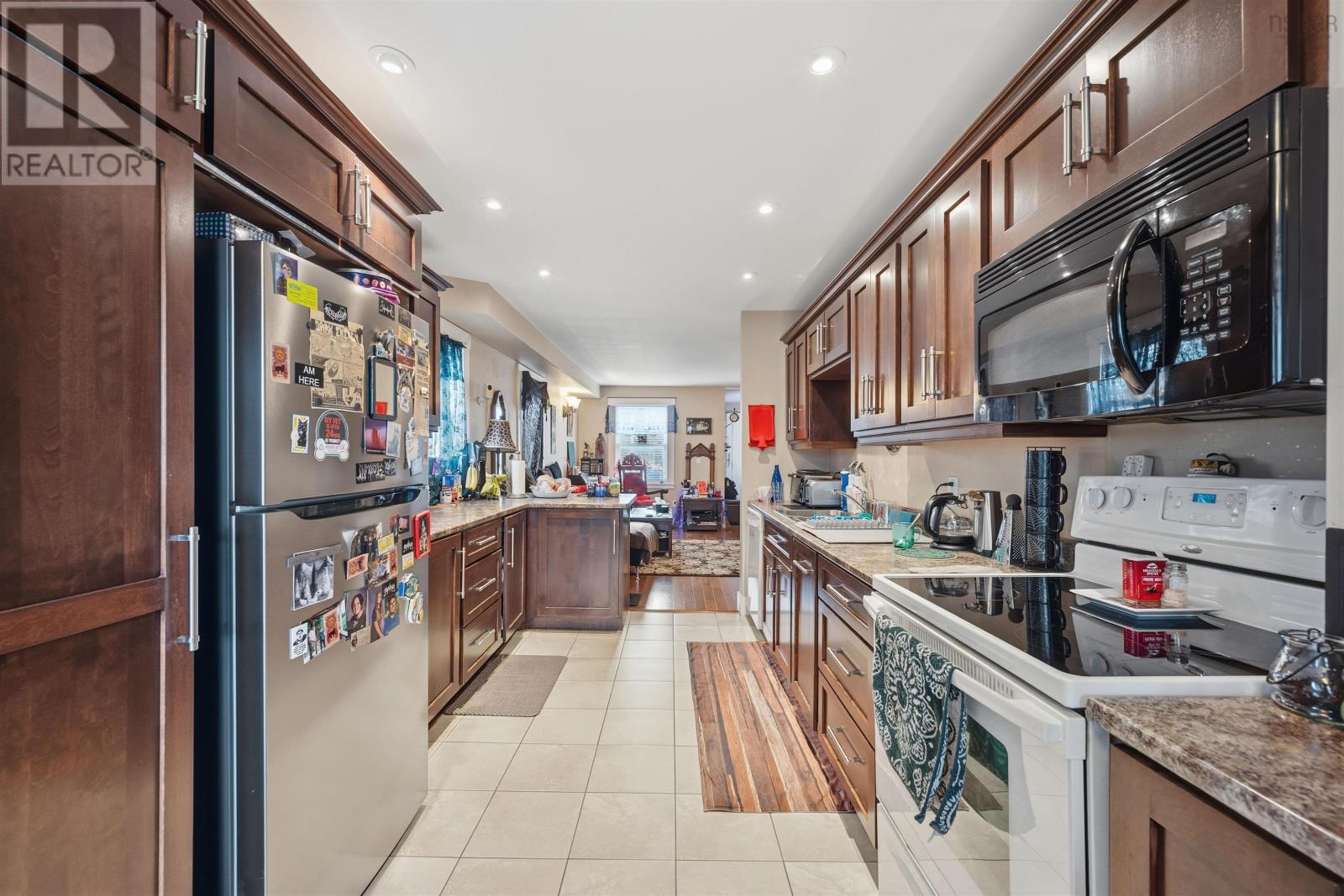 Property 13 of 49 of 6737 Huron Street