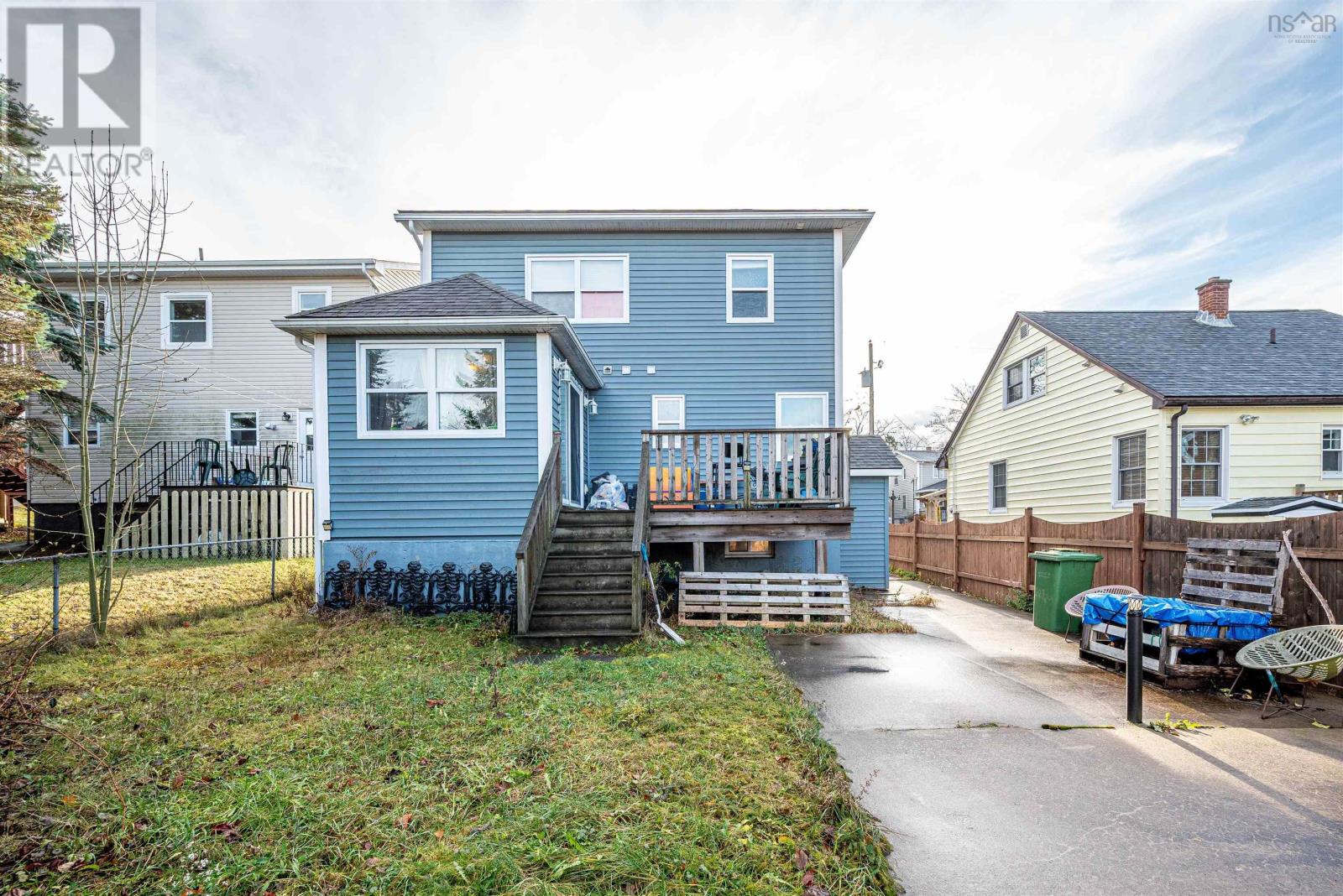 Property 48 of 49 of 6737 Huron Street